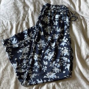 Abercrombie & Fitch Silk Floral Pajama Pants - Navy and White